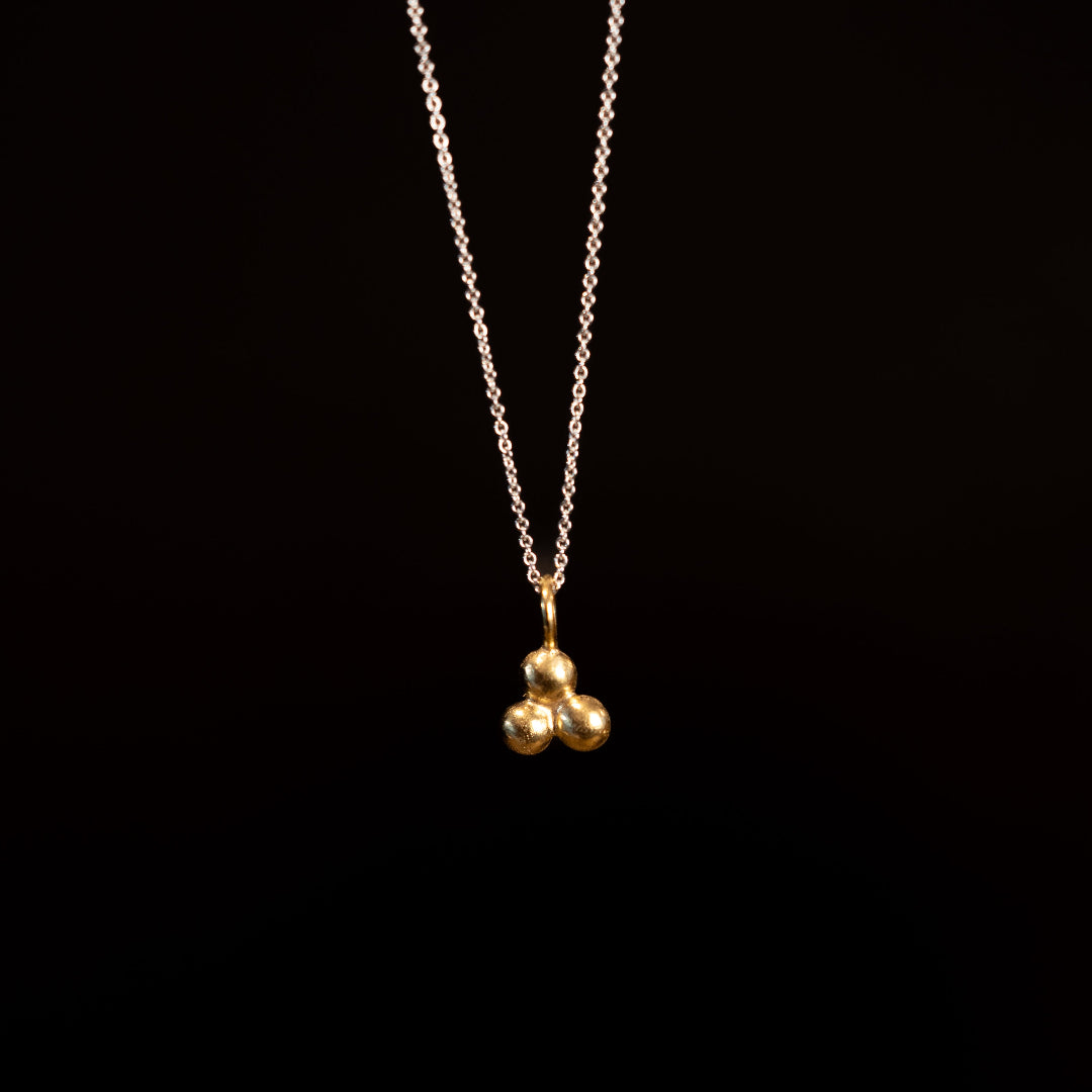 „Bubble“ Anhänger mit Kette