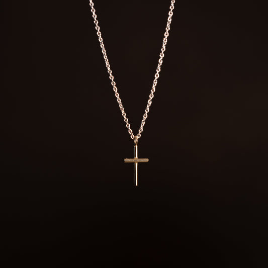 „Crux“ Anhänger mit Kette